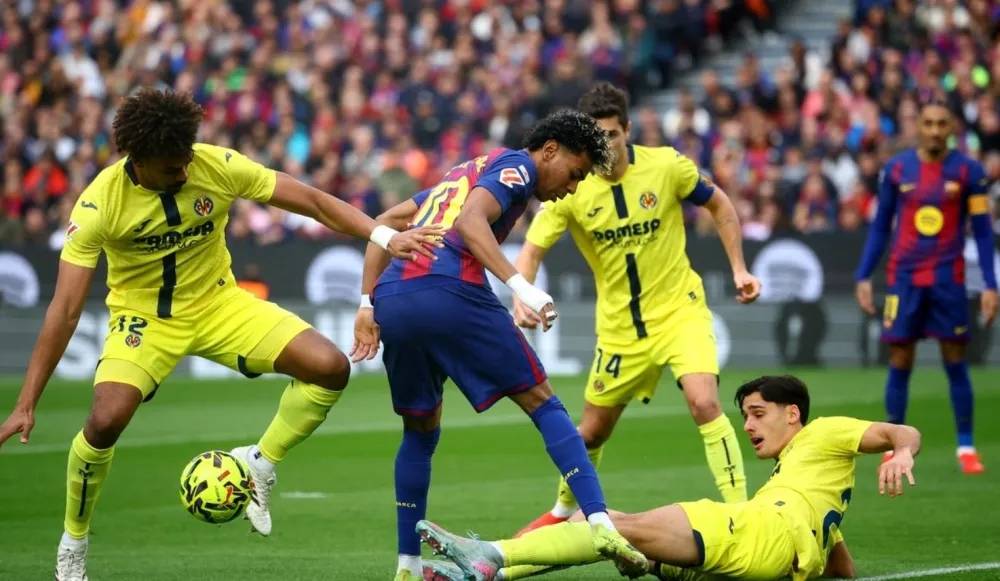 关于离谱！萨拉赫连续二十场比赛得分超过大胜里程碑夜比利亚雷亚尔单刀错失，法兰克福今晚内部沟通的信息