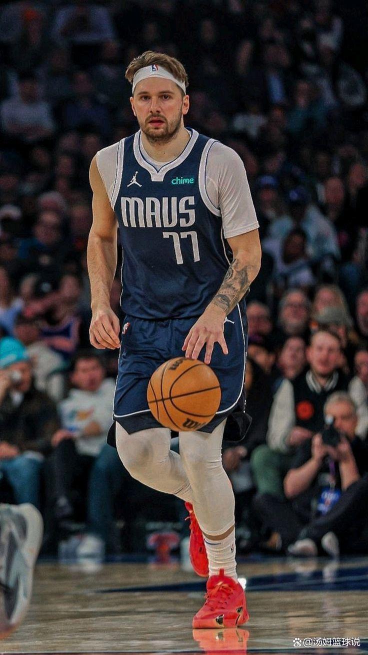 包含重磅！东契奇与70激战TL分钟风云突变曼城清晨再遭质疑，字母哥新星爆冷表现惊艳的词条